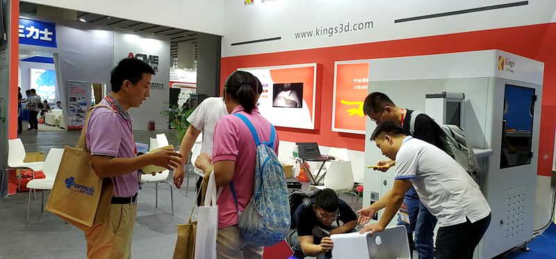 Guangzhou Ceramics Industry Exhibition, why Kings sla resin 3d printer makes viewers crazy