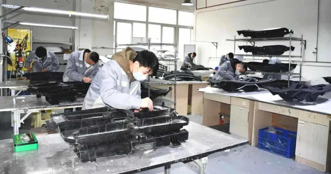 Champion Performance Meets Advanced Manufacturing: Kings 3D Powers High-Speed Motorcycle Innovation